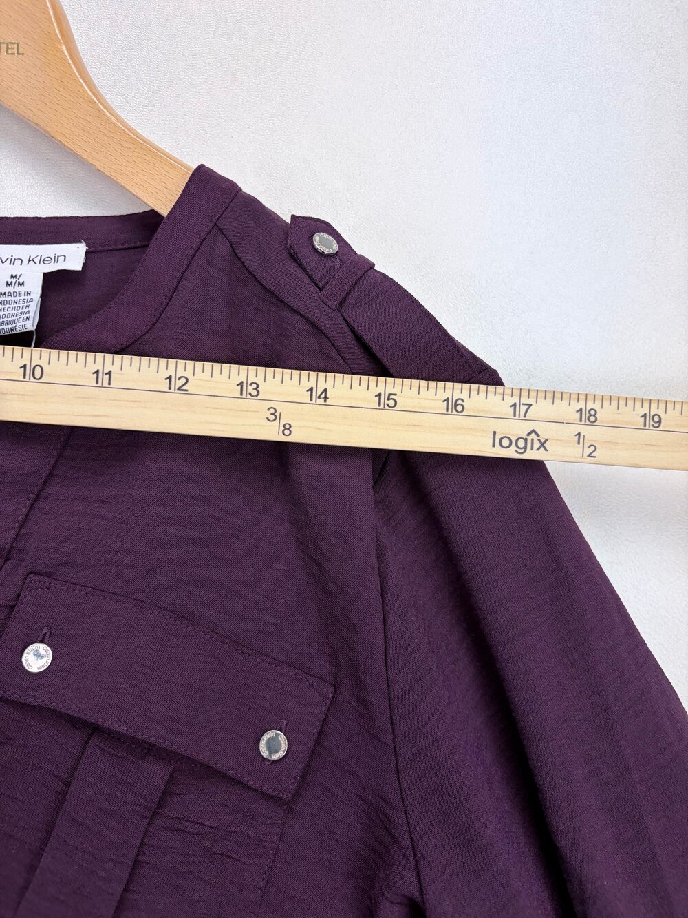 Calvin Klein Plum Roll-Tab Tunic Blouse M Button-Front - Picture 7 of 13